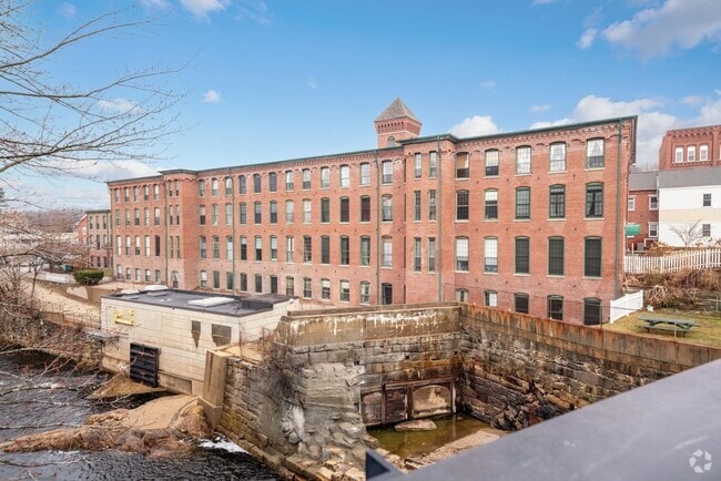 Building Photo - 100 Main St Unit M-1 Rental