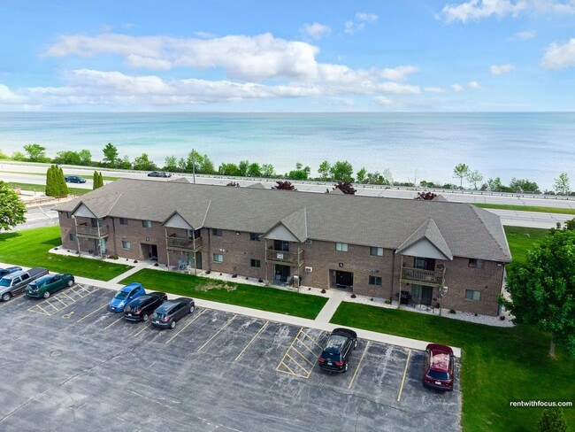 Photo - The Landings