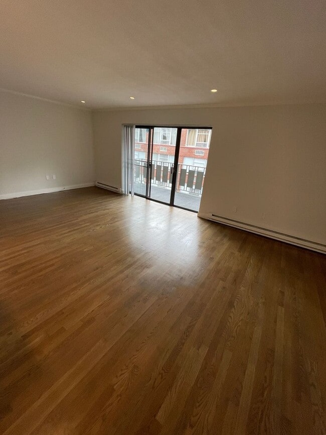 Photo - Luxury Penthouse with covered parking