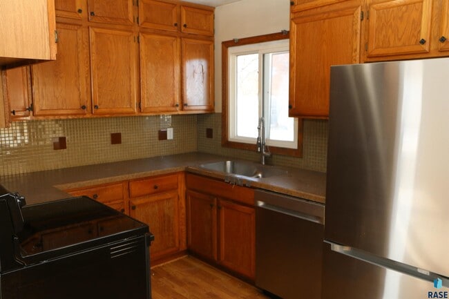 Photo - 3008 E 15th St