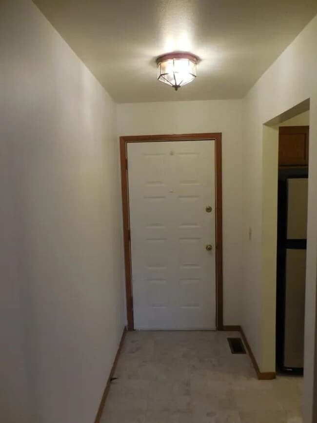 Photo - 2 Bedroom, 1 Bath, 1 Car Garage