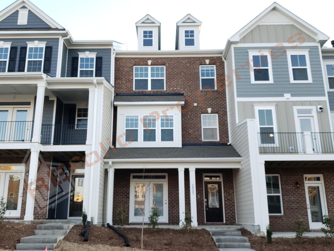 Luxury 3 Story 4 BD/3.5 Bath Townhome @ Sm... - Luxury 3 Story 4 BD/3.5 Bath Townhome @ Sm...