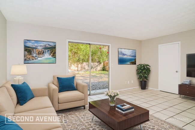 Photo - 5111 Arrowsmith Rd