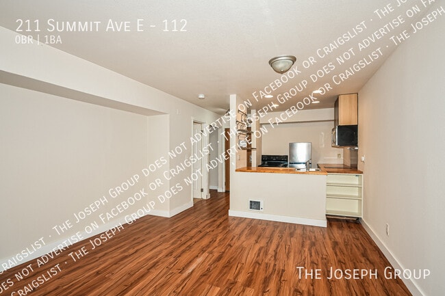 Photo - 211 Summit Ave E Unit 112