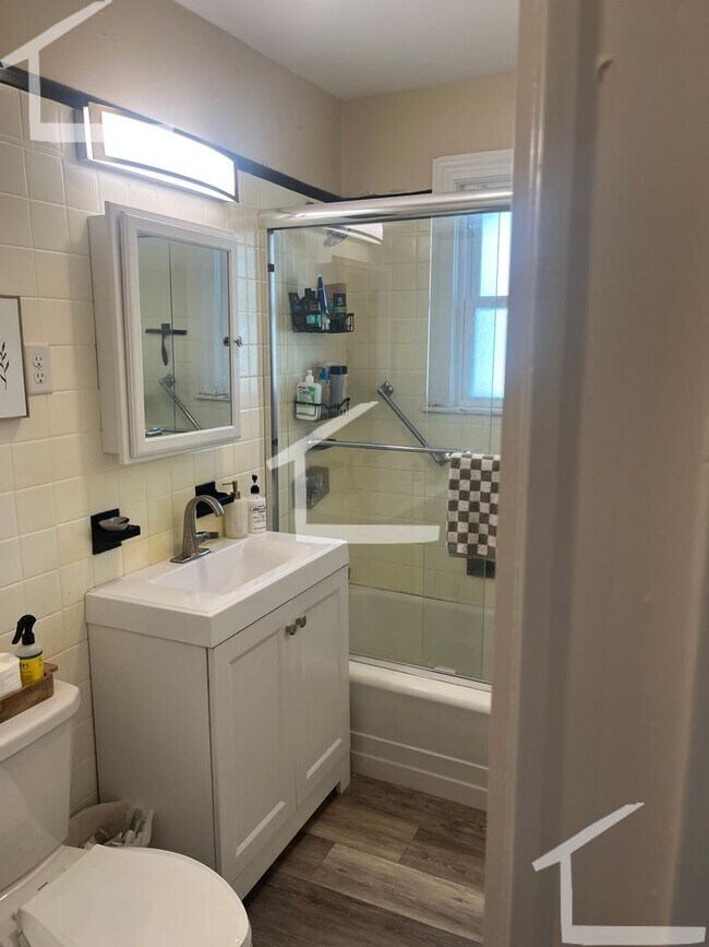 Photo - Top-notch and unique...