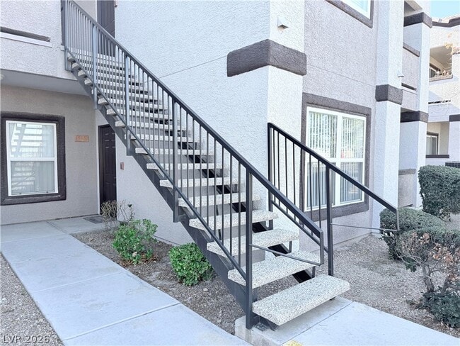 Building Photo - 7255 W Sunset Rd Unit 1158