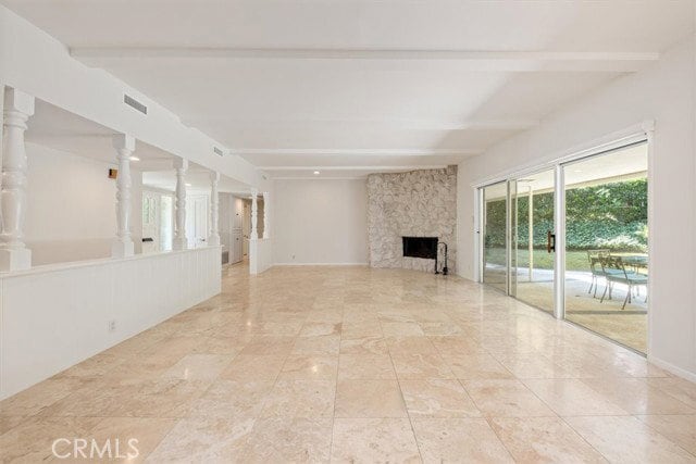 Photo - 3969 Longridge Ave