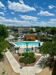 Photo - Silver Moon Lodge Apartamentos