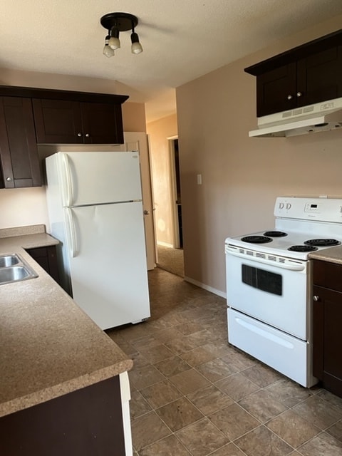 Photo - 1740 Alexandra Ave