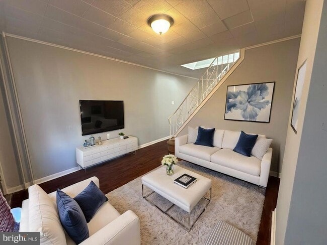 Building Photo - 2028 Haworth St