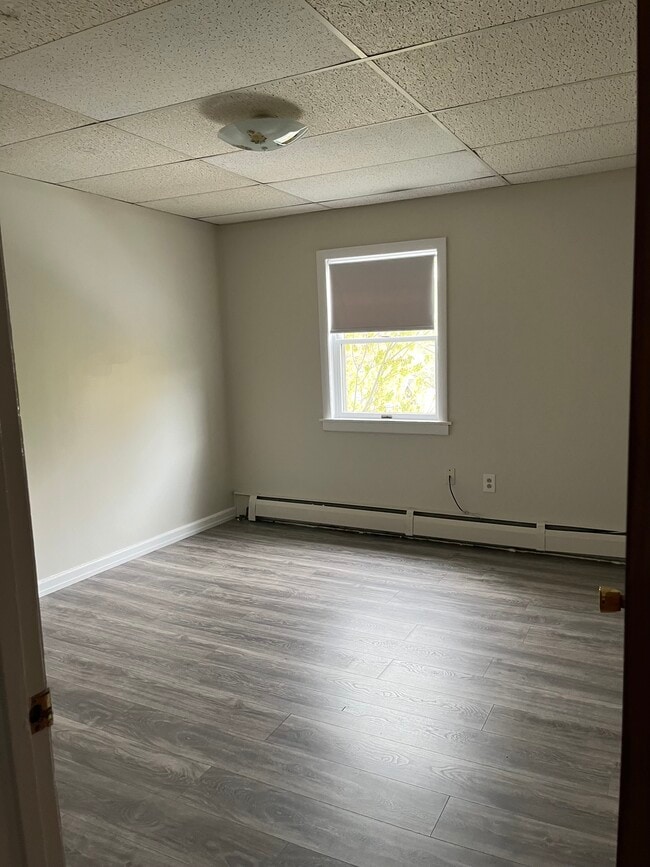 Building Photo - 5 Webster Pl Unit 2 Rental