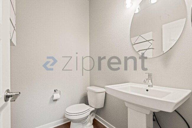 Photo - Unit