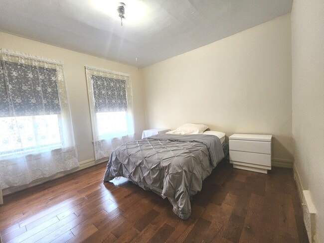 1018 S Maple Ave Unit 2