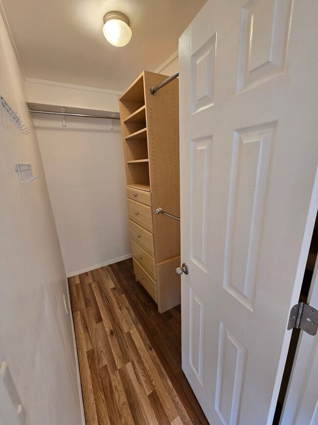 Photo - West-Flagstaff 4bd/2ba House Near NAU & CCC -Students & Pets OK!! Avail. July 10th!