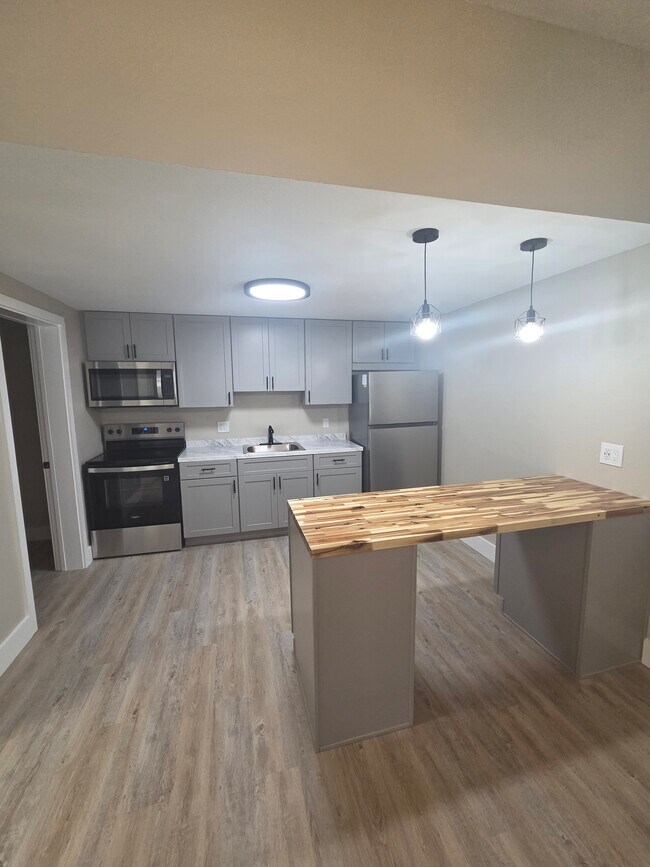 Photo - Holly Park Square Apartments Unit 803