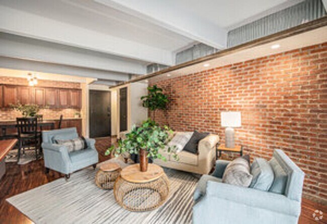 Building Photo - Cute 2 Bed Condo in Old Town