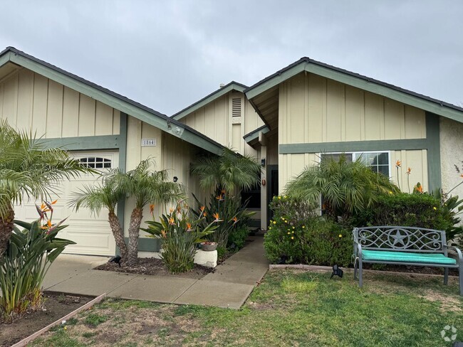 Building Photo - Mission Oaks home near schools and parks