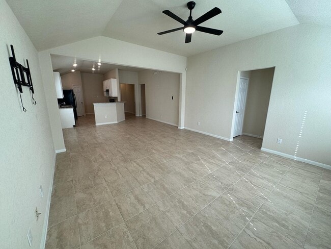 Photo - 18323 Spruce Tree Line Trl