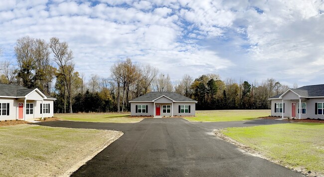 Photo - 1284 Payne Rd