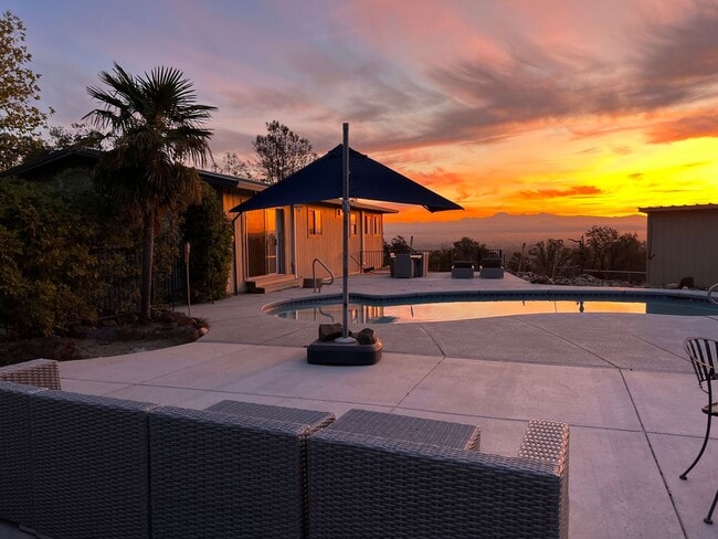This Anderson Home is a Must See! Amazing ... - This Anderson Home is a Must See! Amazing ...