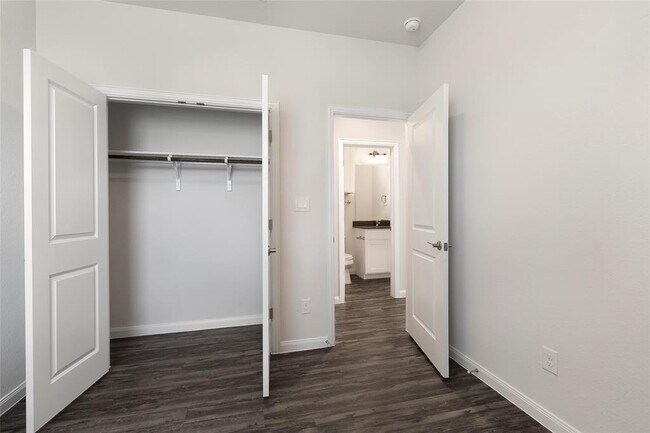 Photo - 1203 Aspen Grove Dr