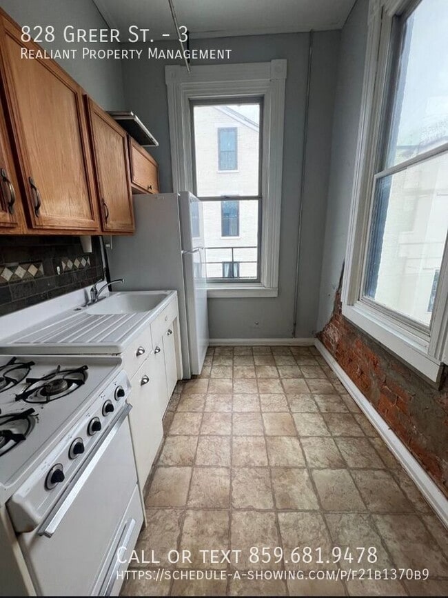 Photo - 828 Greer St Unit 3