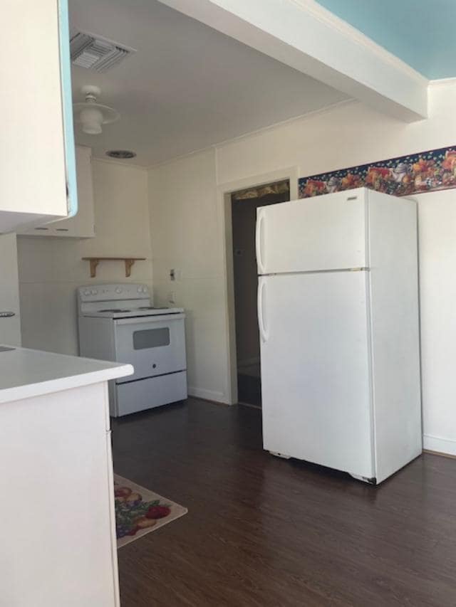 Photo - 659 Avenue C