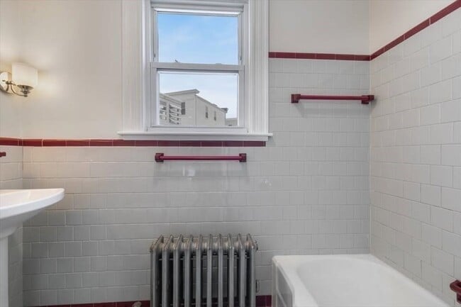 Photo - 412 Cabot St Unit 1