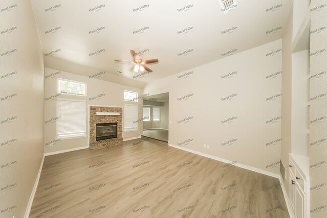 Photo - 600 SW 149th Pl