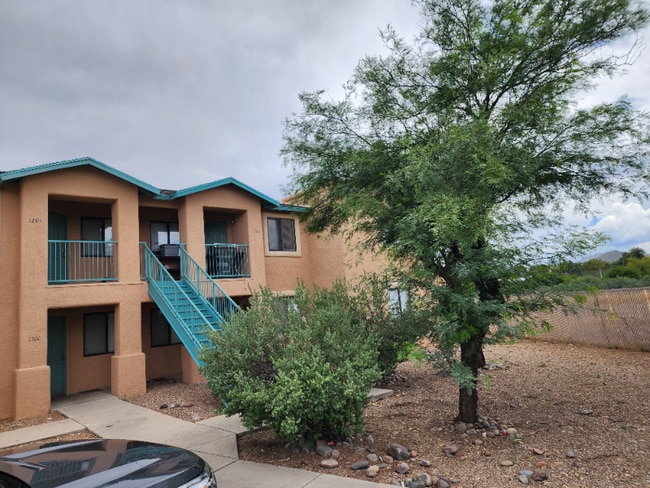 Photo - 1321 N Gila St Unit 1102