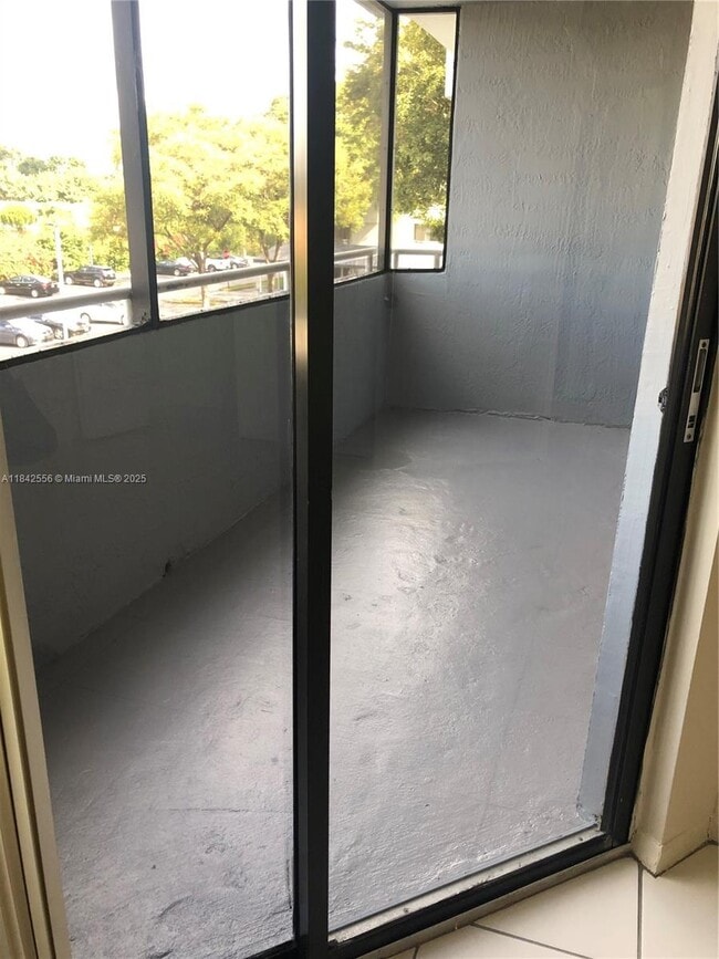 Photo - 8205 SW 152nd Ave Unit F-315