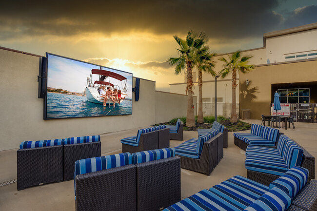 Photo - The Crossings Student Apartments