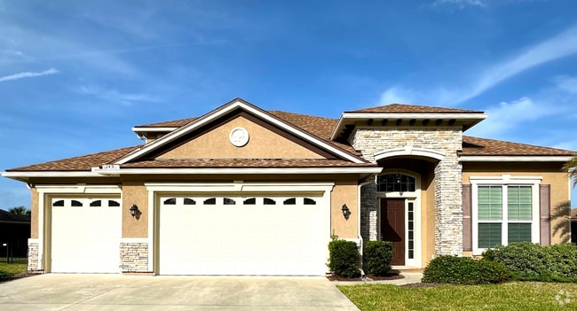 Building Photo - Fully Furnished, Stunning 4/4, Available I... Rental