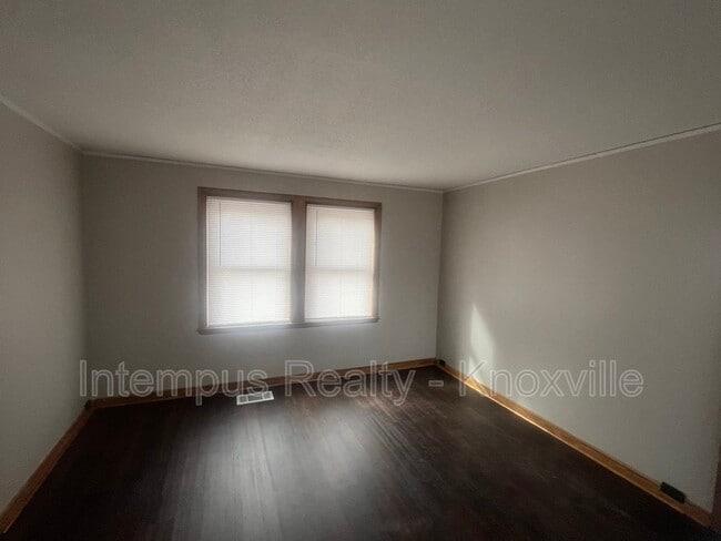 Photo - 4450 Galbraith School Rd