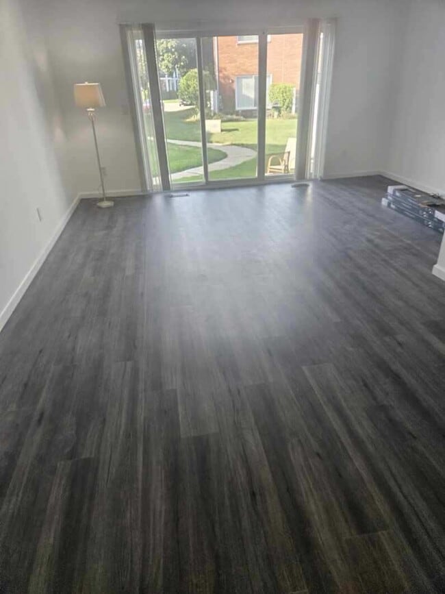 Photo - 13842 Keating Dr