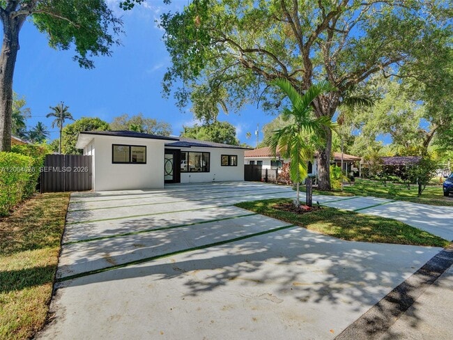Photo - 2380 NE 184th Terrace