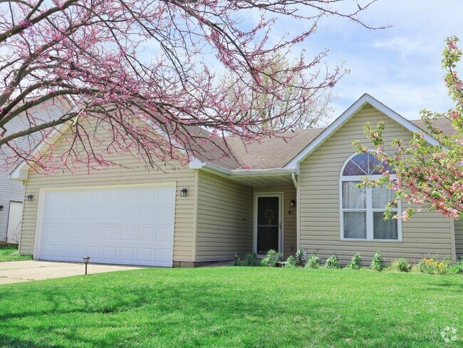 Building Photo - 6331 Lakota Meadows Dr Rental