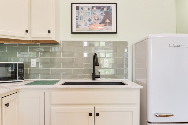 Photo - 2201 NW 12th St