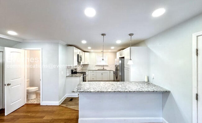 Photo - 217 N Sweetbriar Ave