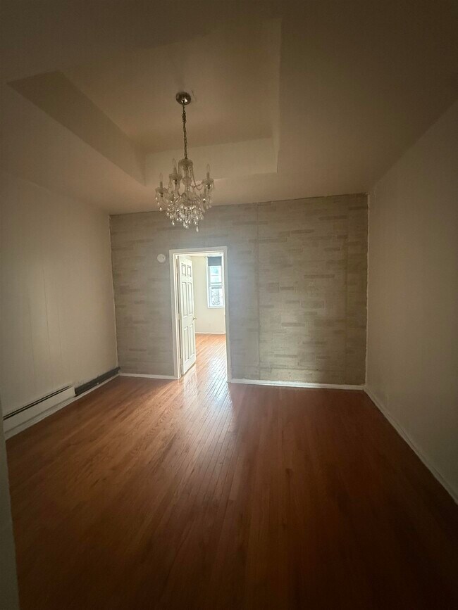 Photo - 1128 Summit Ave Unit 2R