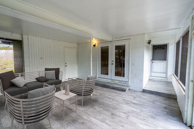 Photo - 111 Isabel St