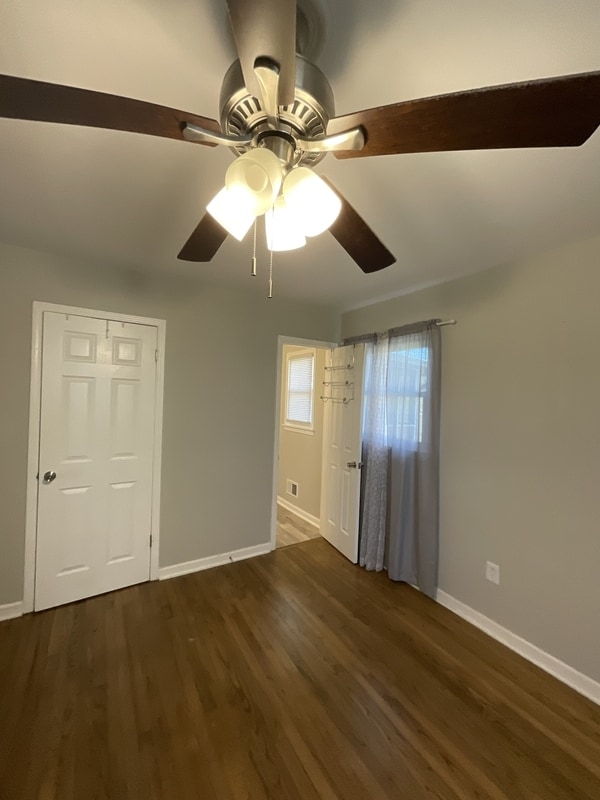 Photo - 301 Richard St