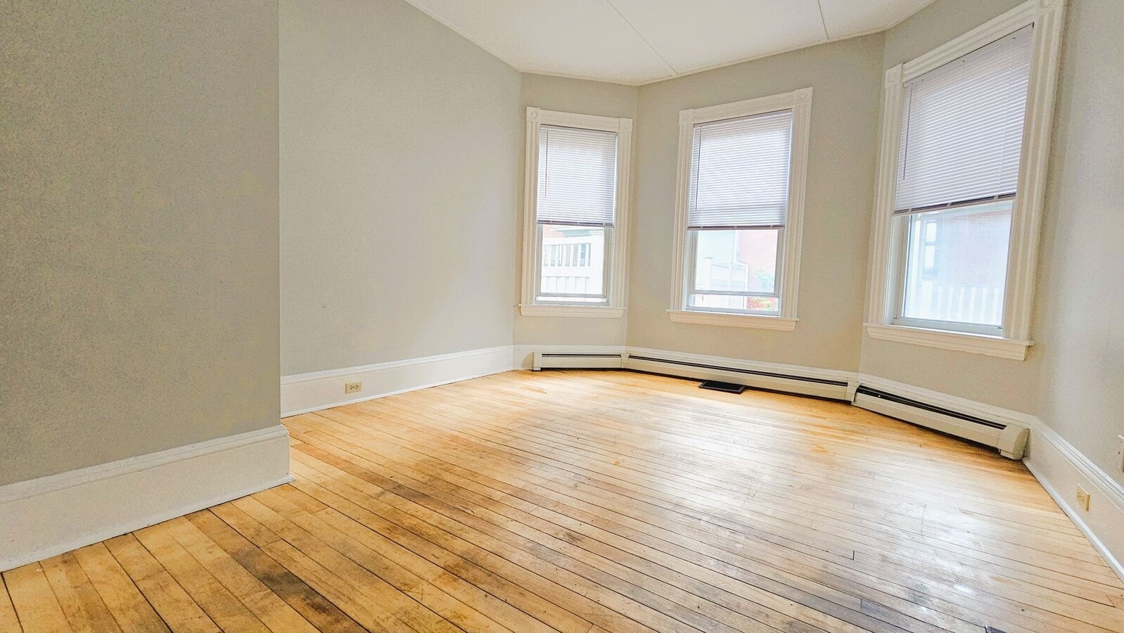 Photo - 234 Pearl St Unit APT 3