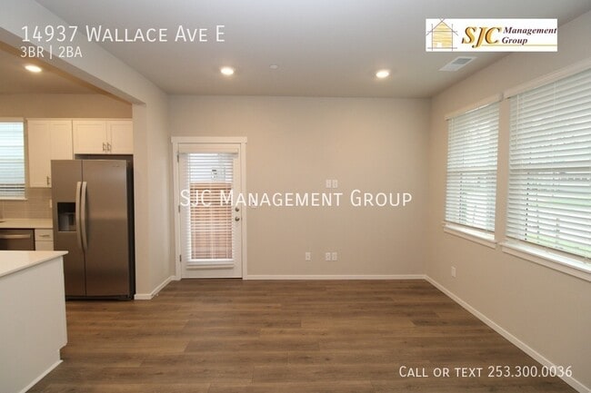 Photo - 14937 Wallace Ave E