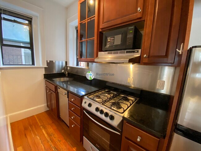 Photo - 75 Burbank St Apartment Unit 201