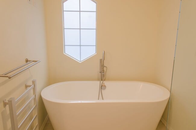 Photo - 3bd/2.5ba Issaquah Home