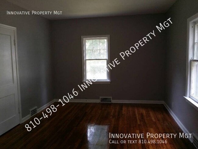Photo - 702 Thomson St Unit 4