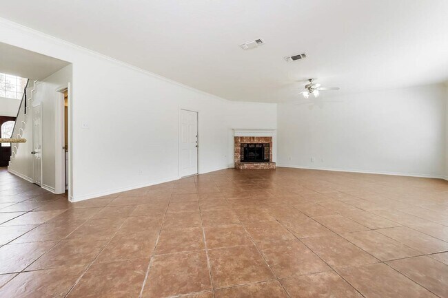 Photo - 8518 Sports Haven Dr