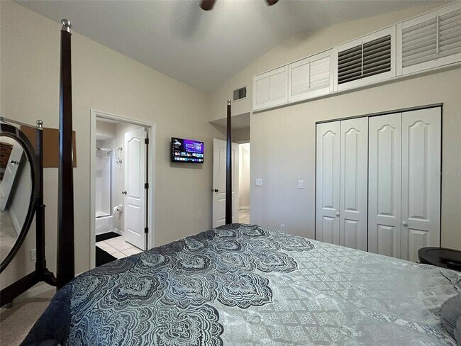 Photo - 3803 54th Dr W