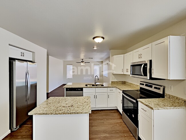 Photo - 12443 W San Miguel Ave